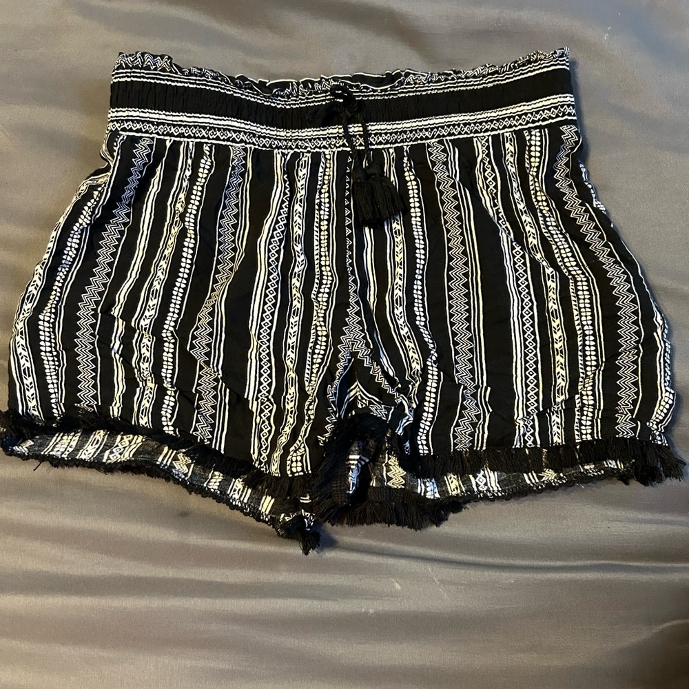 Wonder Nation size 10-12 shorts